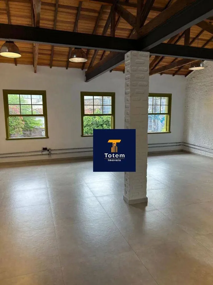 Casa, 1 quarto, 252 m² - Foto 2