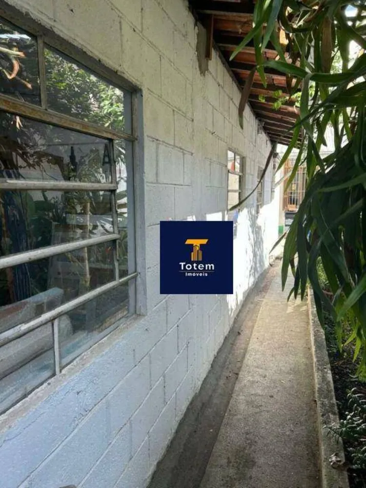 Casa, 2 quartos, 180 m² - Foto 1