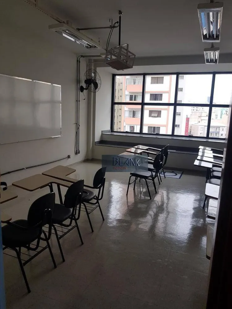 Prédio Inteiro, 6199 m² - Foto 1
