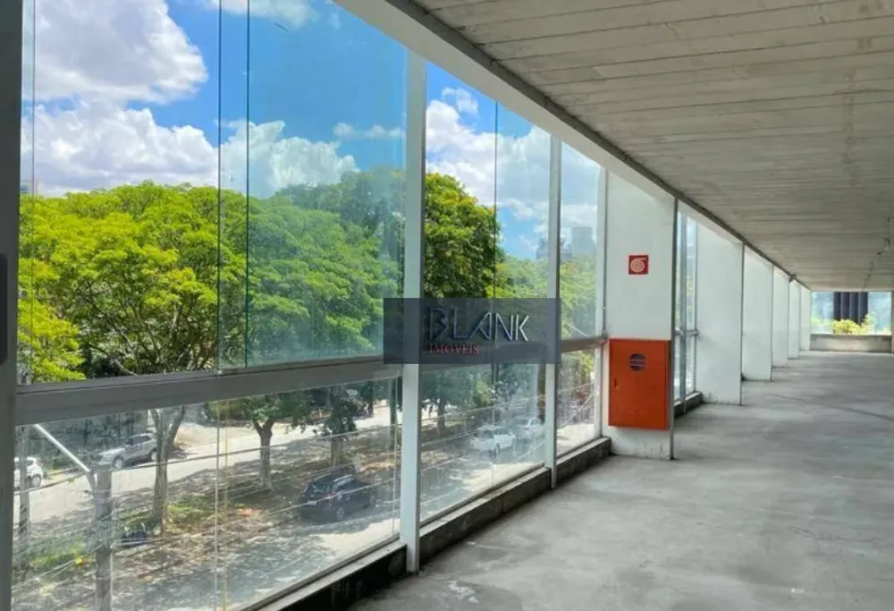 Loja-Salão, 670 m² - Foto 1