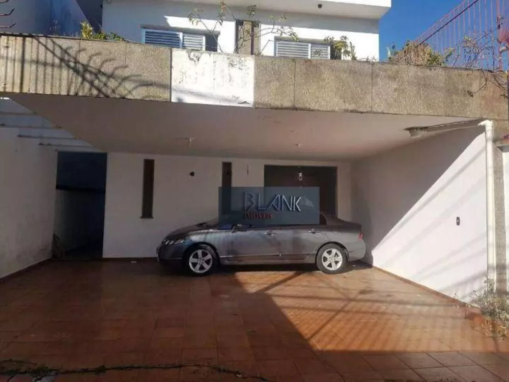 Casa à venda com 4 quartos, 350m² - Foto 1