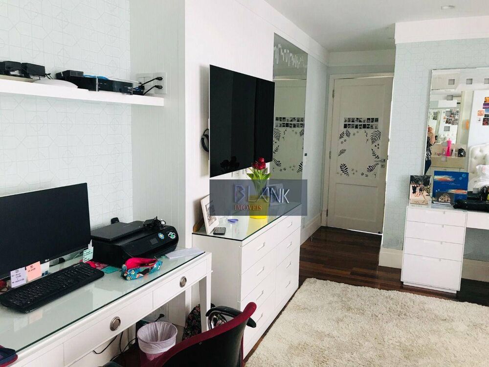 Cobertura, 3 quartos, 270 m² - Foto 4