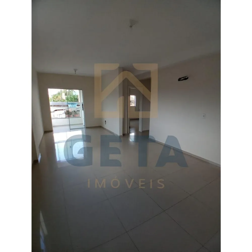 Casa, 3 quartos, 180 m² - Foto 2