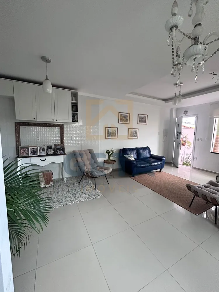 Casa, 2 quartos, 76 m² - Foto 1