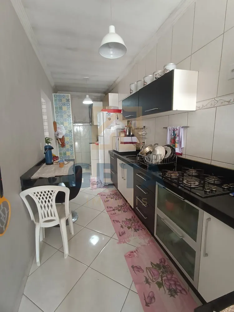 Casa, 2 quartos, 52 m² - Foto 3