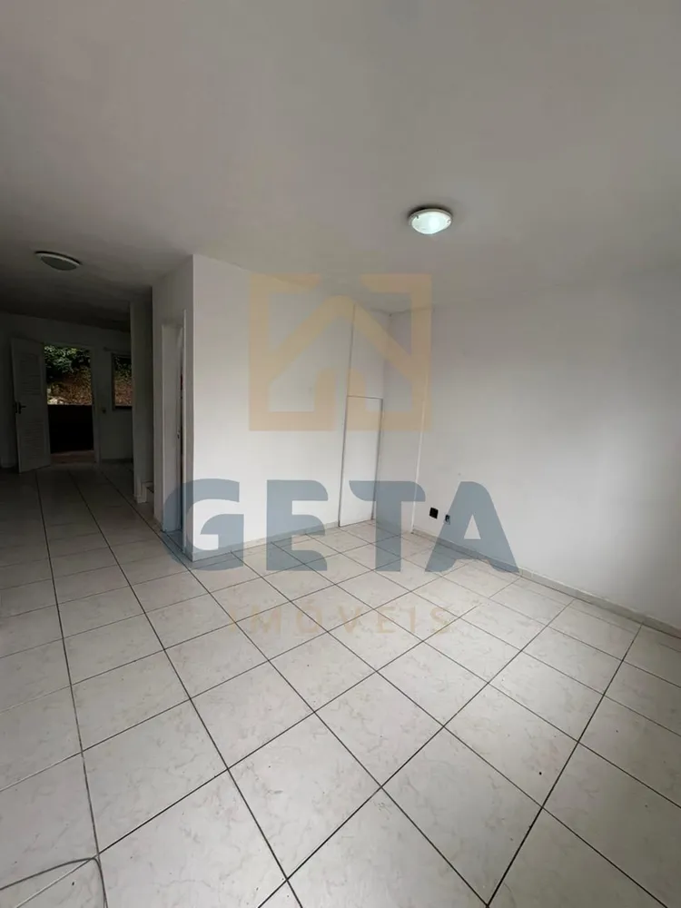 Casa, 2 quartos, 69 m² - Foto 2