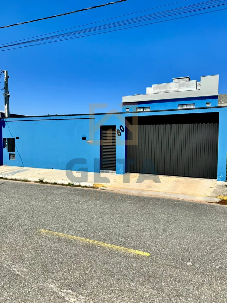 Casa, 2 quartos, 167 m² - Foto 1