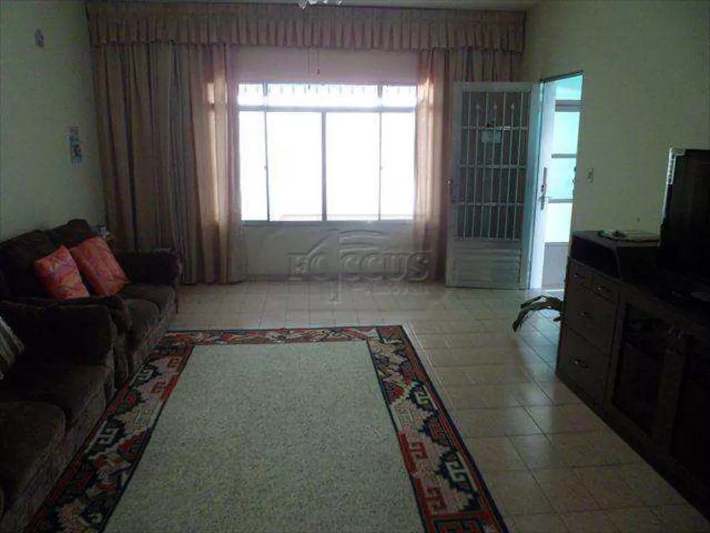 Sobrado à venda com 3 quartos, 208m² - Foto 4