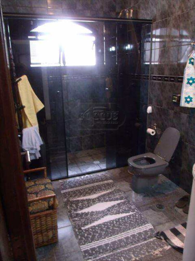 Sobrado, 3 quartos, 295 m² - Foto 2