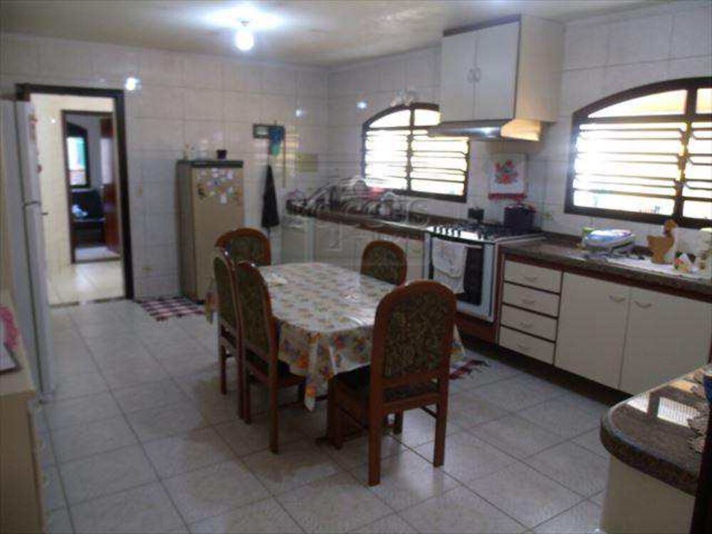 Sobrado, 3 quartos, 295 m² - Foto 3