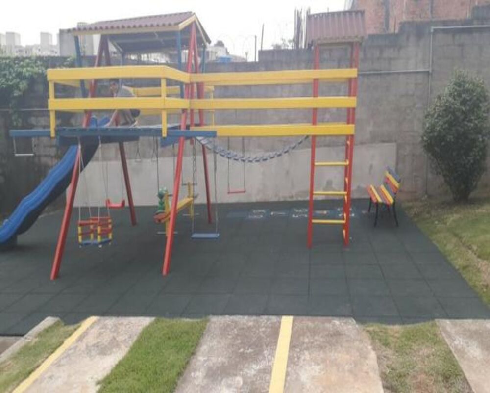 Apartamento à venda com 2 quartos, 50m² - Foto 2
