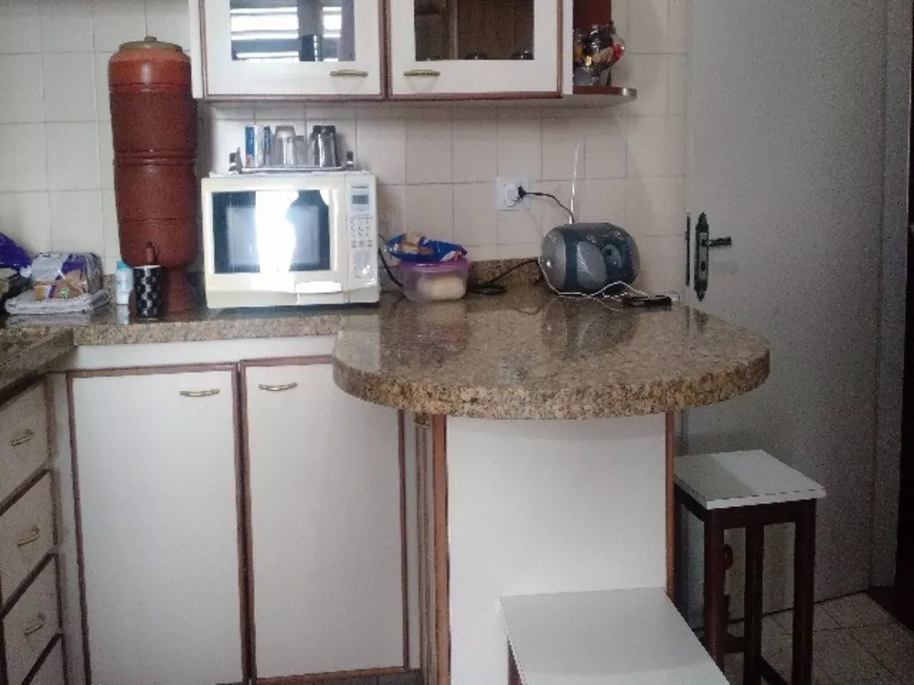 Apartamento à venda com 3 quartos, 72m² - Foto 4