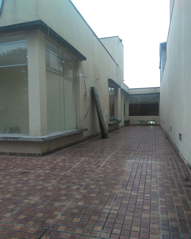 Loja-Salão, 220 m² - Foto 1