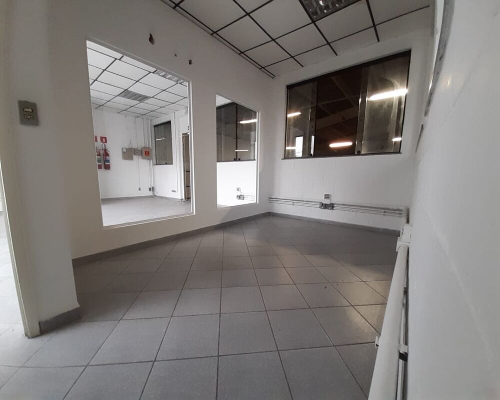 Depósito-Galpão-Armazém para alugar, 600m² - Foto 2