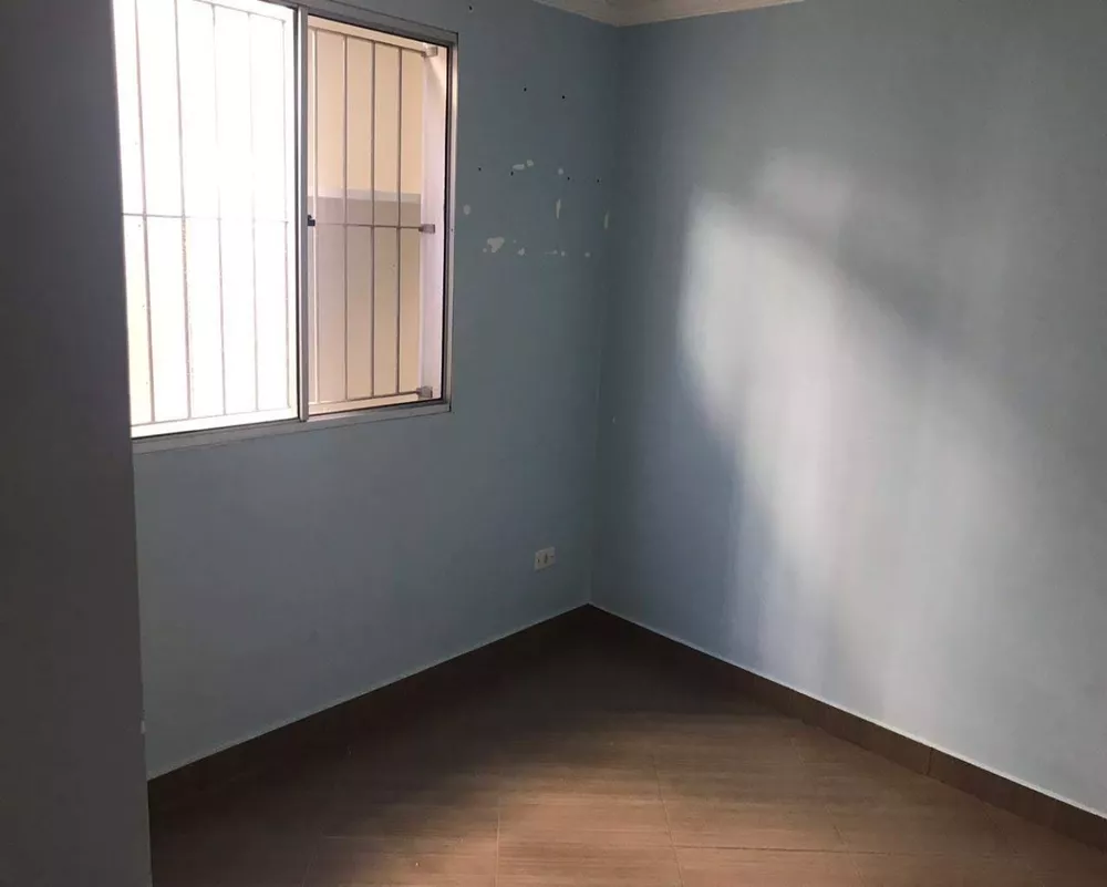 Apartamento à venda com 2 quartos, 43m² - Foto 3