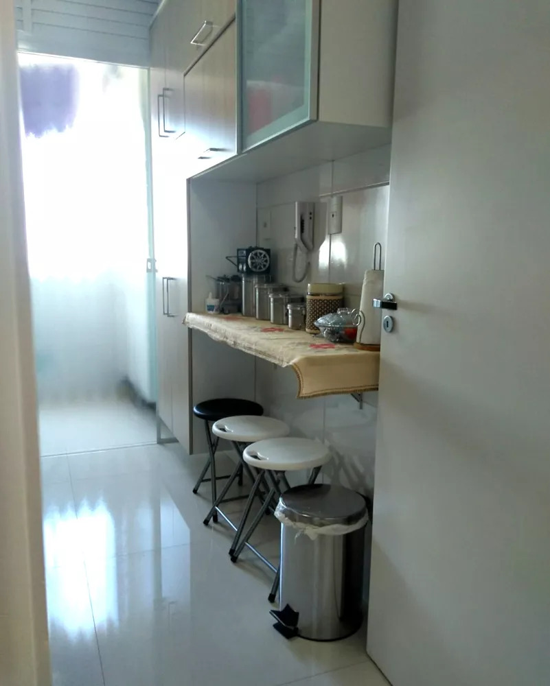 Apartamento à venda com 2 quartos, 52m² - Foto 4