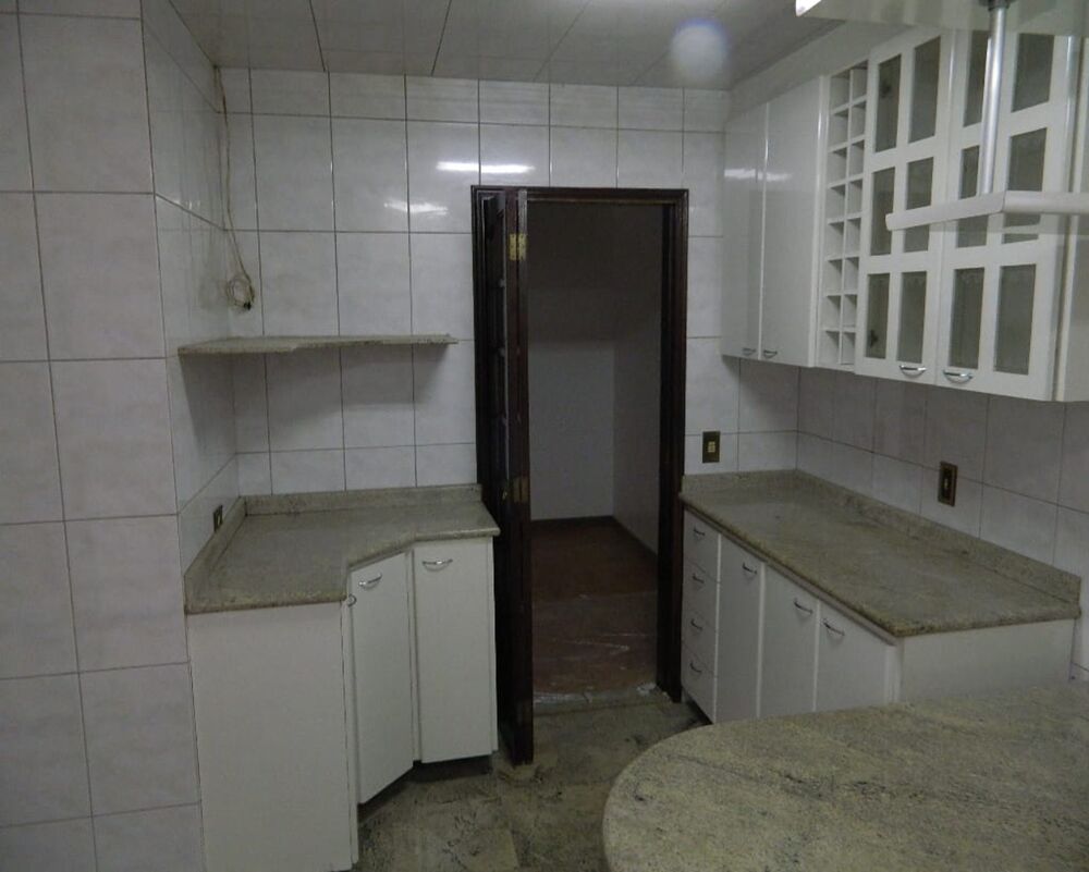 Casa, 4 quartos, 180 m² - Foto 3