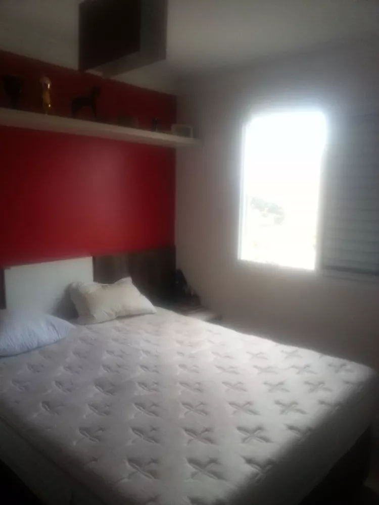 Apartamento à venda com 2 quartos, 60m² - Foto 2