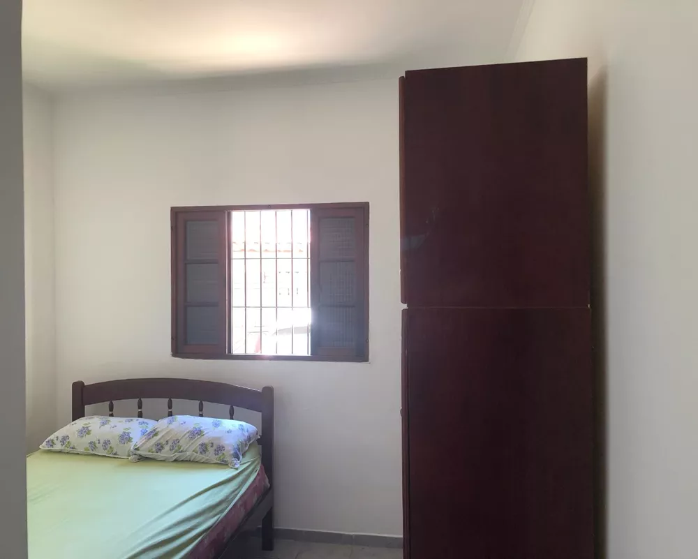 Casa à venda com 2 quartos, 60m² - Foto 5