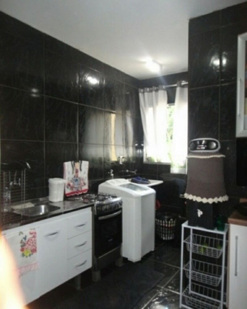 Apartamento à venda com 2 quartos, 70m² - Foto 2