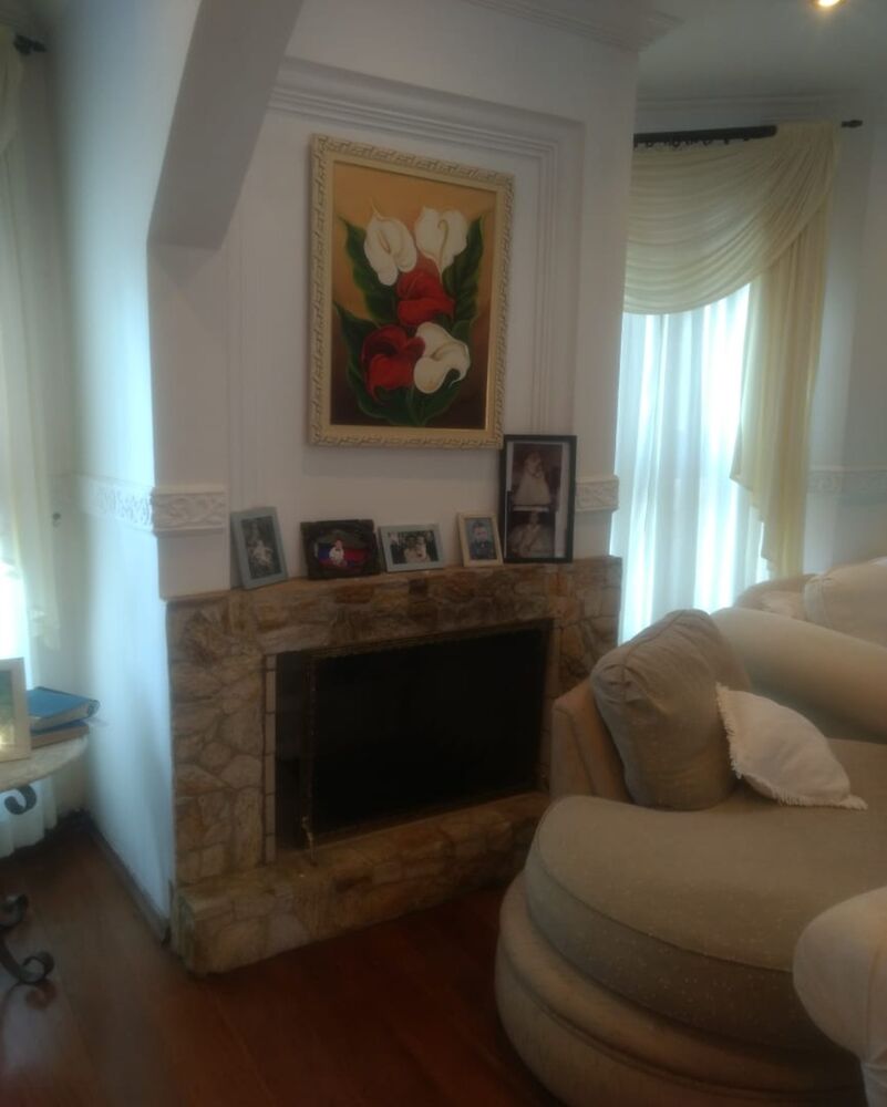 Sobrado à venda com 4 quartos, 320m² - Foto 2