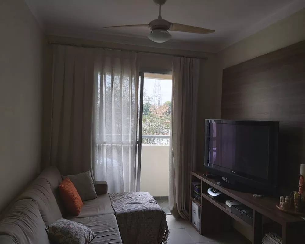 Apartamento à venda com 3 quartos, 61m² - Foto 2