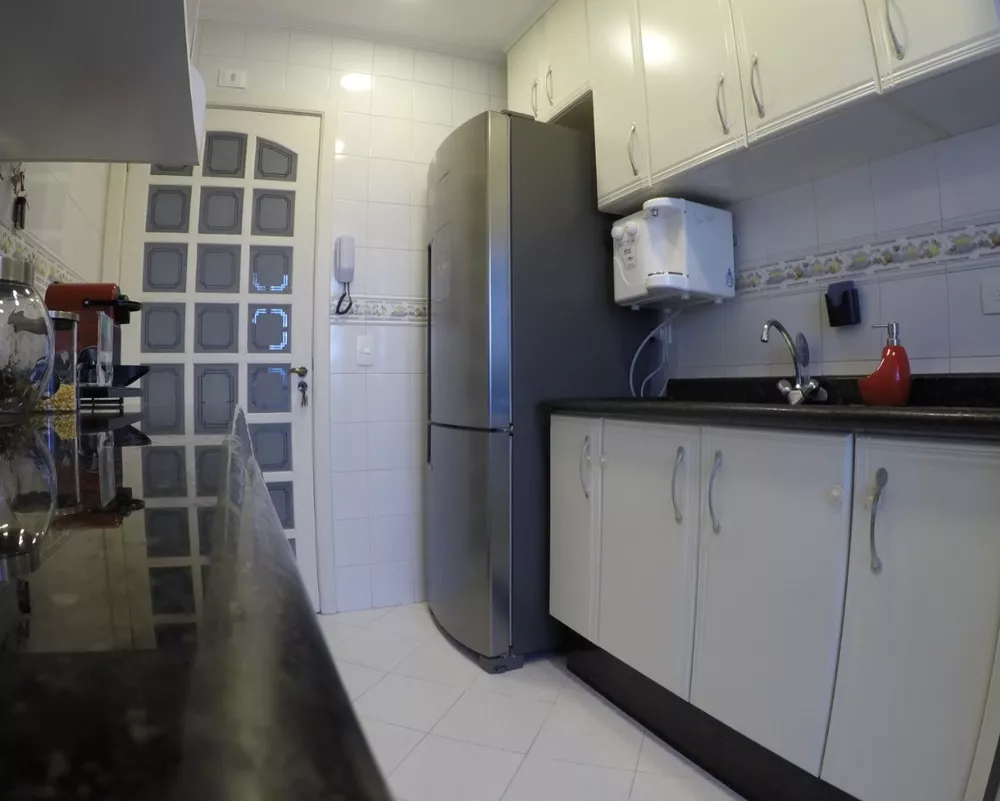 Apartamento à venda com 2 quartos, 72m² - Foto 3