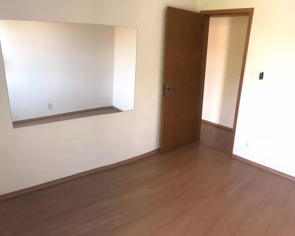 Apartamento à venda com 2 quartos, 47m² - Foto 3