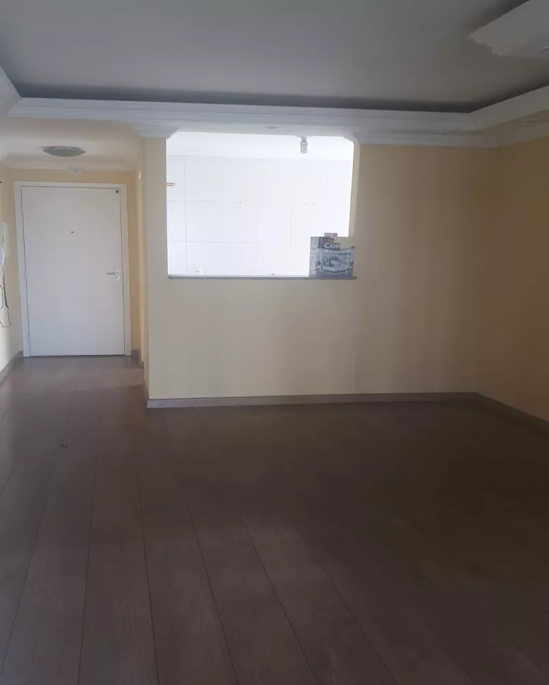 Apartamento para alugar com 3 quartos, 67m² - Foto 4