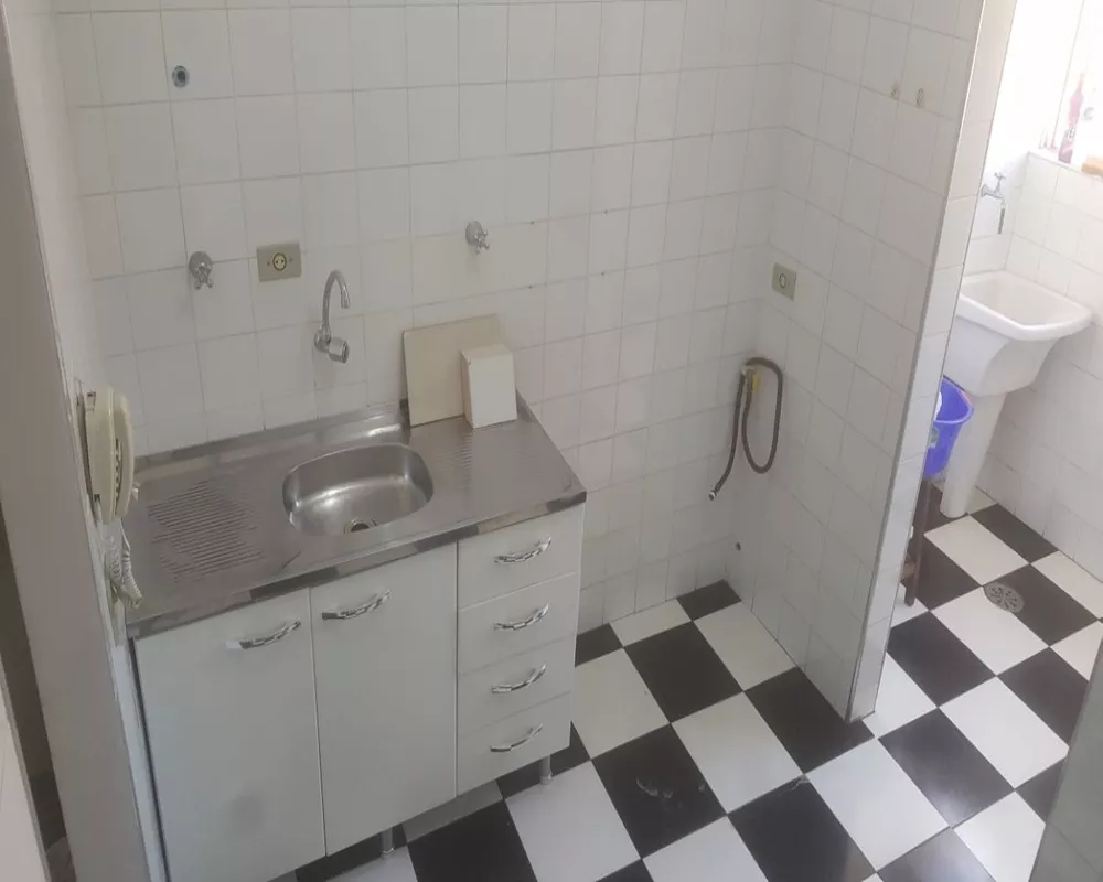 Apartamento para alugar com 2 quartos, 60m² - Foto 2