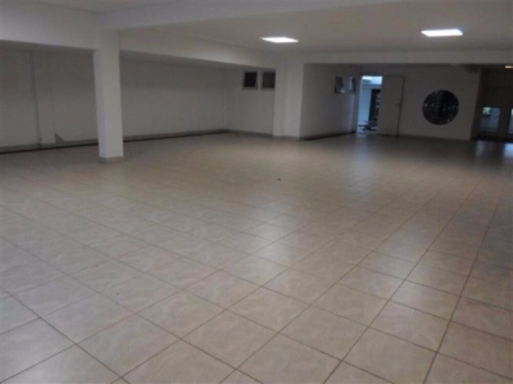 Sobrado, 4 quartos, 590 m² - Foto 1