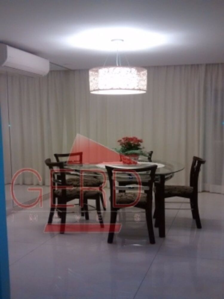 Apartamento, 3 quartos, 158 m² - Foto 1