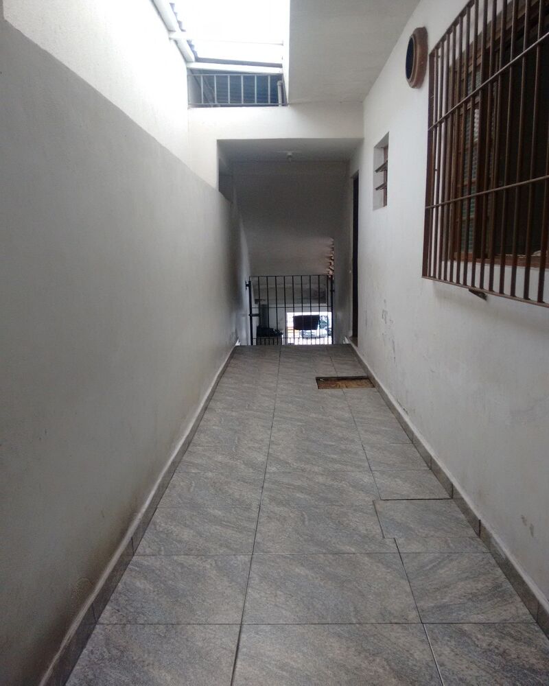 Casa, 2 quartos, 197 m² - Foto 1