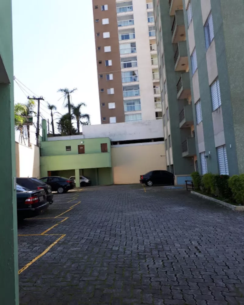 Apartamento à venda com 2 quartos, 49m² - Foto 2