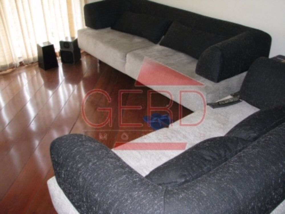Apartamento à venda com 3 quartos, 80m² - Foto 2