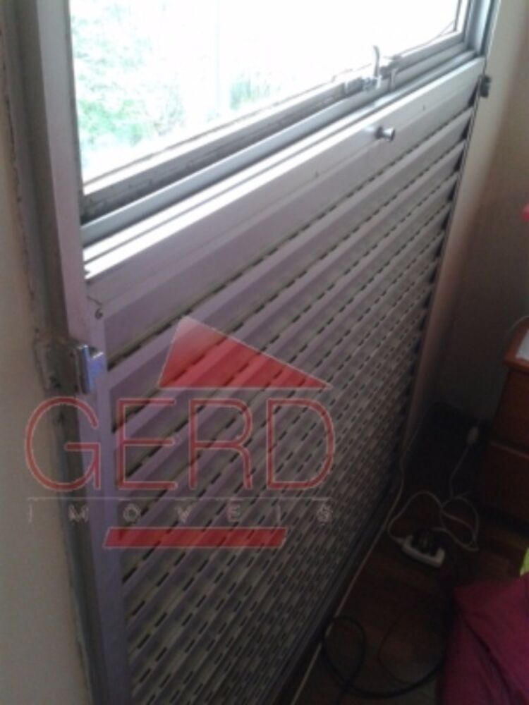 Apartamento à venda com 3 quartos, 80m² - Foto 3