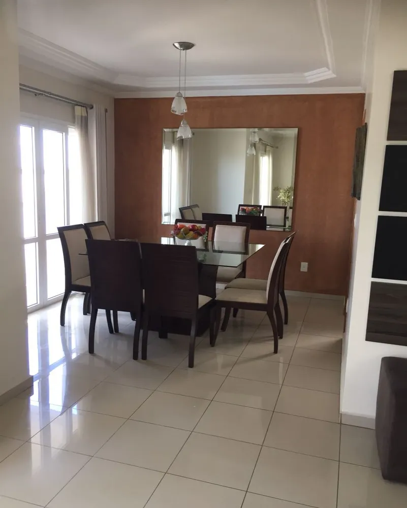Sobrado, 3 quartos, 265 m² - Foto 2