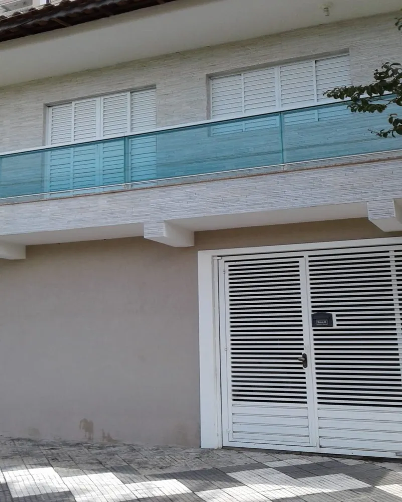Sobrado, 3 quartos, 196 m² - Foto 1