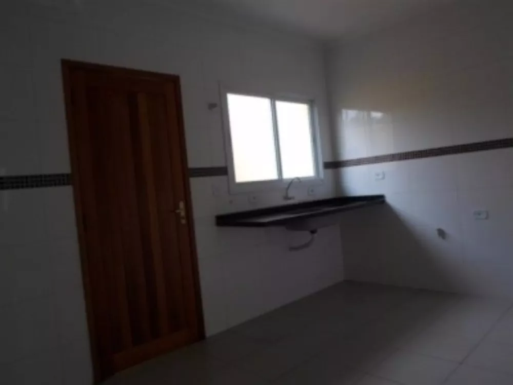 Sobrado à venda com 2 quartos, 68m² - Foto 4