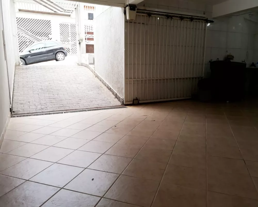 Casa à venda com 2 quartos, 119m² - Foto 2