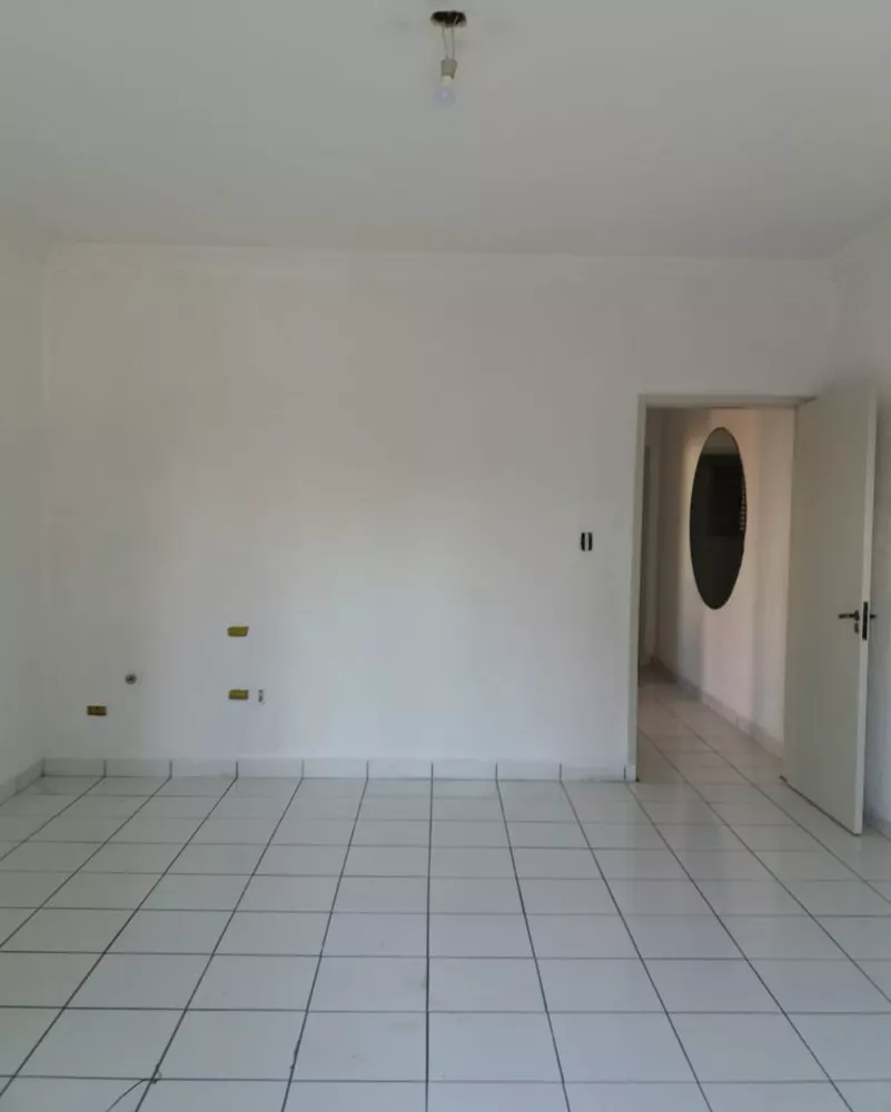 Sobrado à venda e aluguel com 2 quartos, 162m² - Foto 1