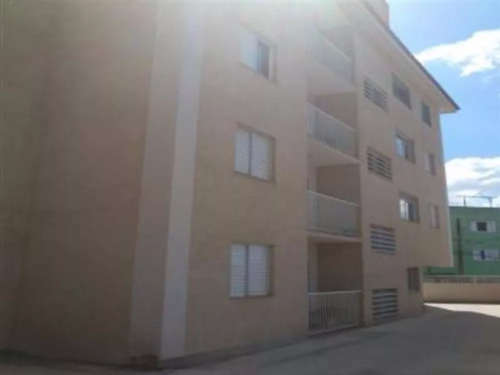 Apartamento à venda com 3 quartos, 75m² - Foto 1