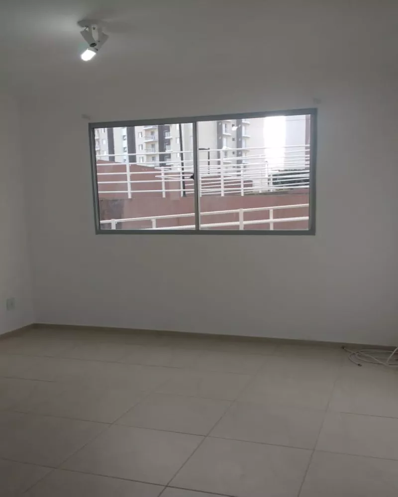 Apartamento para alugar com 1 quarto, 40m² - Foto 3