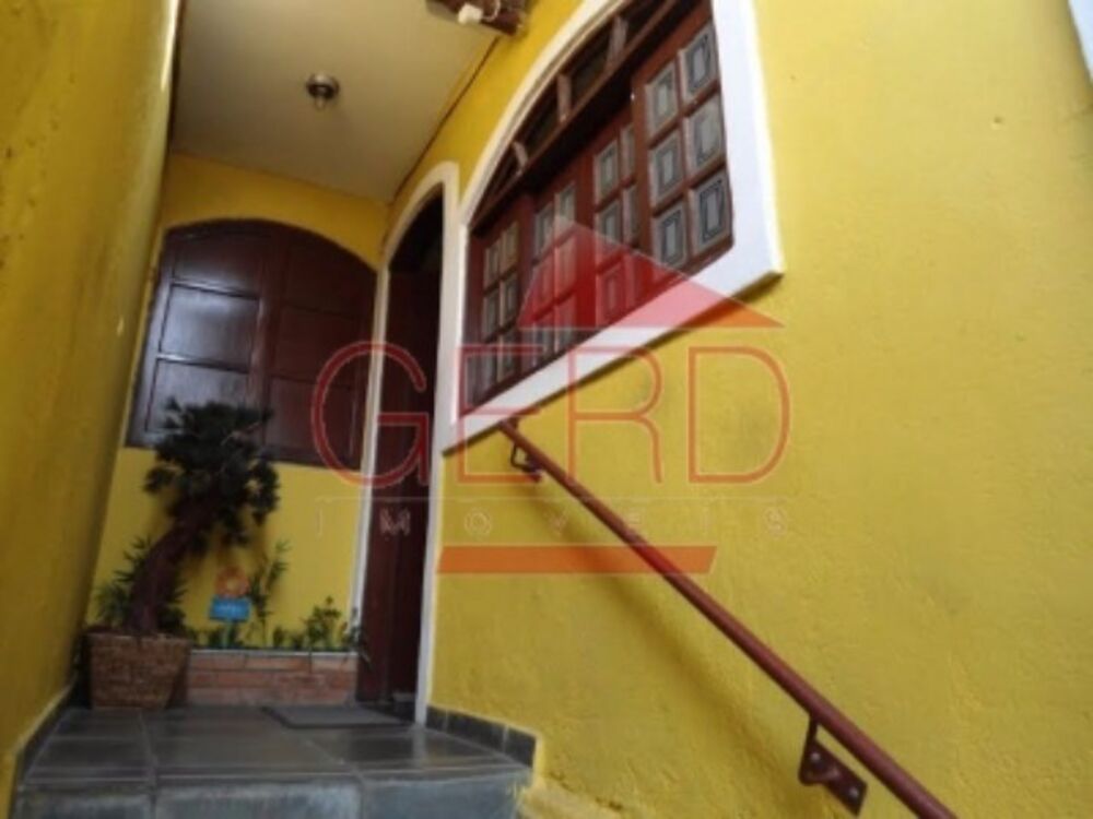 Sobrado, 3 quartos, 295 m² - Foto 1