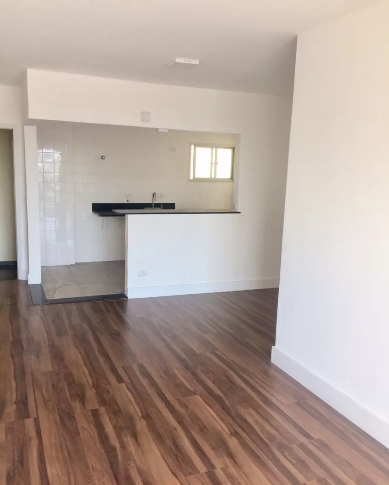 Apartamento à venda com 3 quartos, 78m² - Foto 3