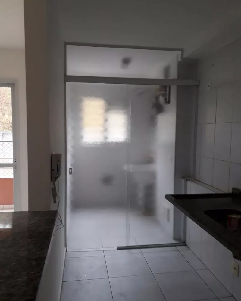 Apartamento à venda com 2 quartos, 60m² - Foto 3