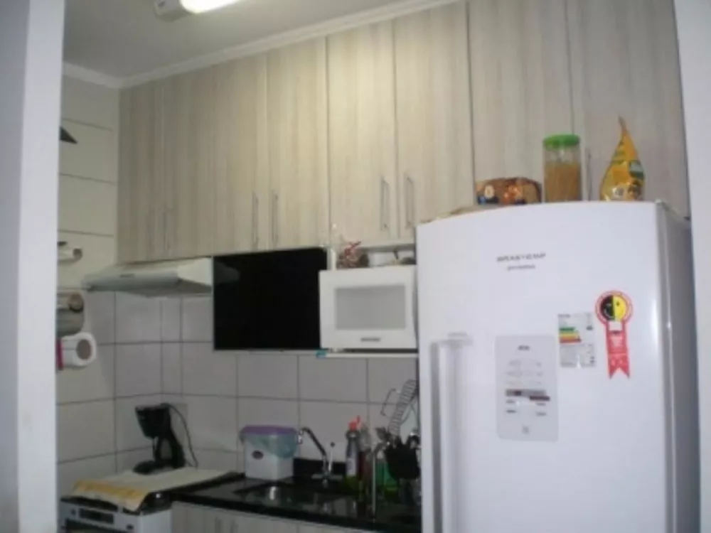 Apartamento à venda com 2 quartos, 57m² - Foto 3