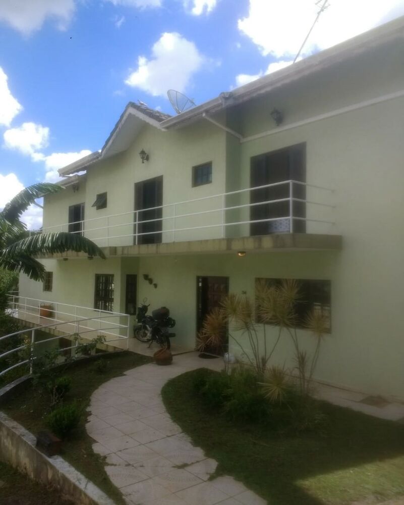 Sobrado à venda com 3 quartos, 230m² - Foto 1