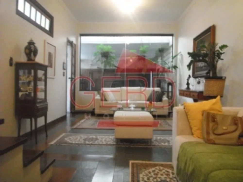 Casa, 3 quartos, 220 m² - Foto 2