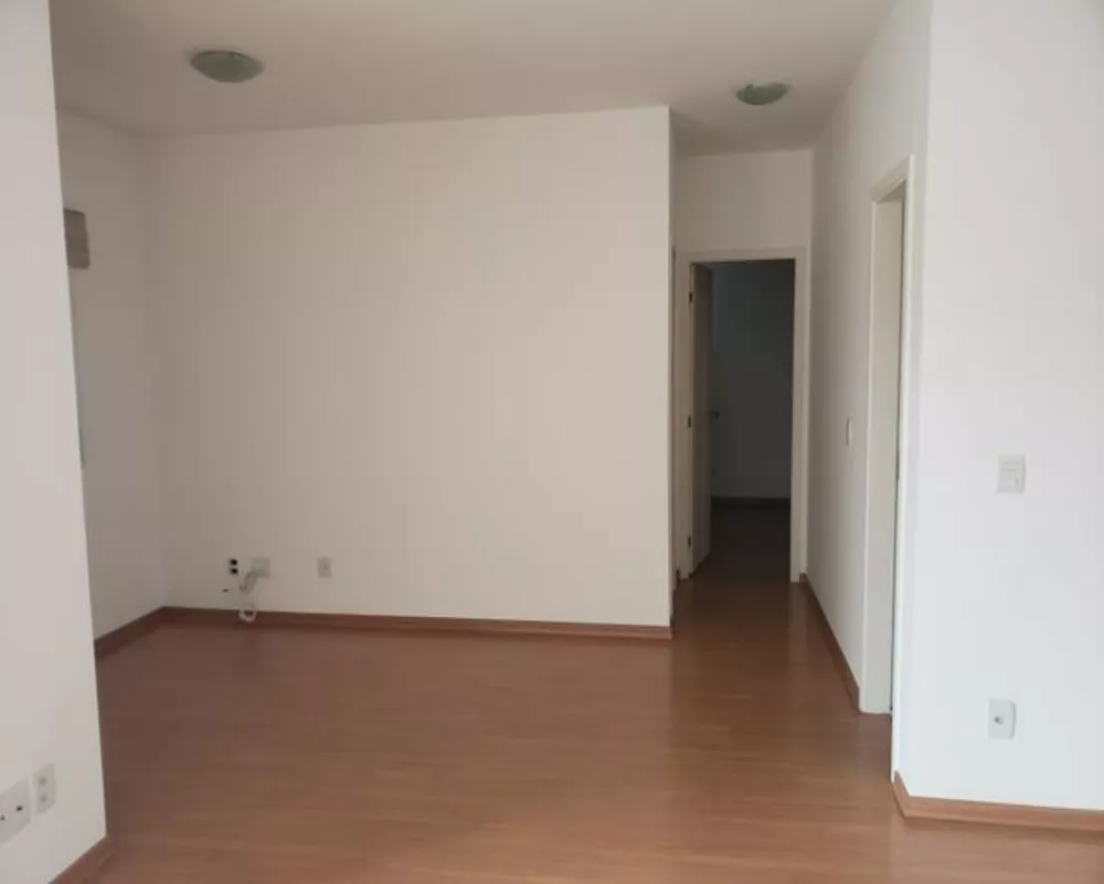 Apartamento à venda com 3 quartos, 74m² - Foto 3